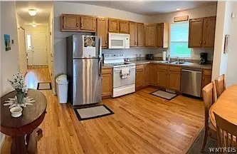 183 Timber Wolf Circle, Syracuse, NY 13209 - #3