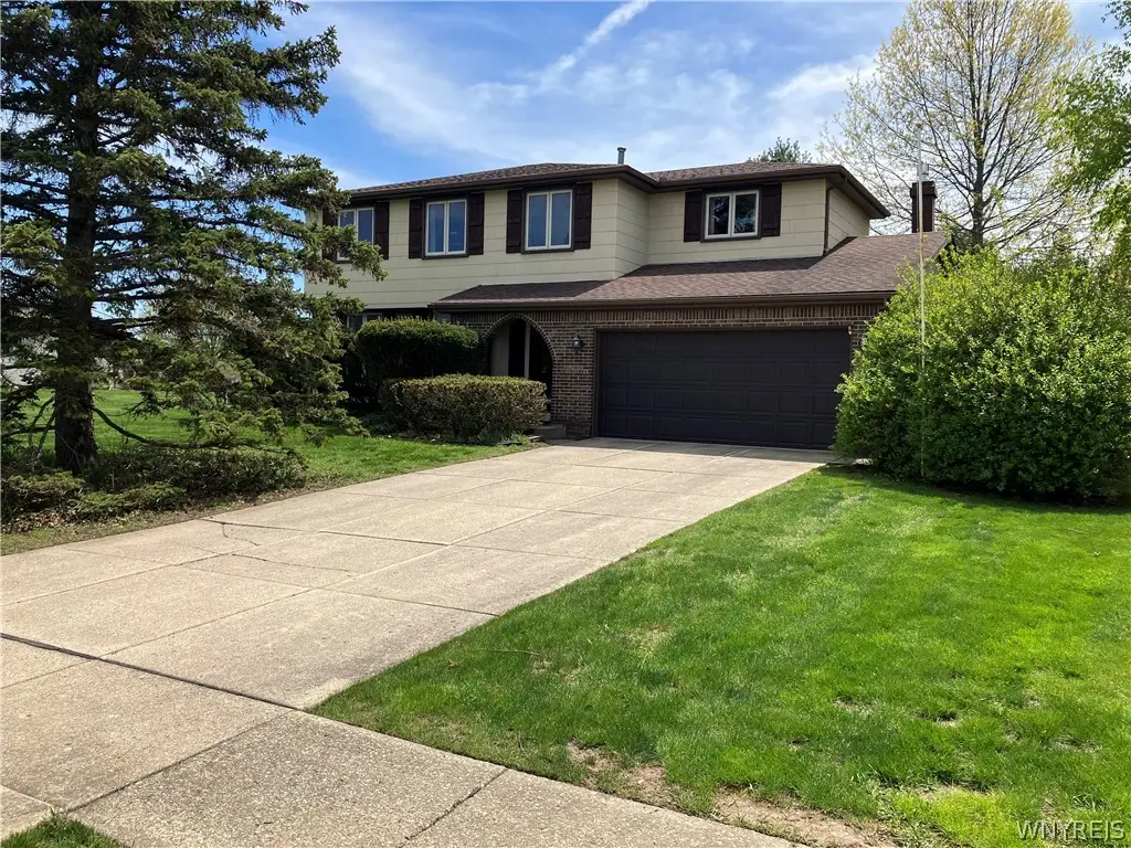 10 Pheasant Run Lane, Lancaster, NY 14086 - #1