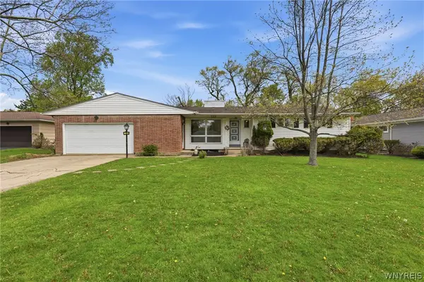 38 Greenbrier Road, Buffalo, NY 14226