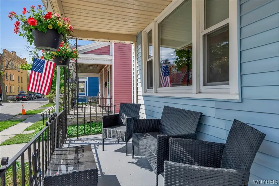 22 S Putnam Street, Buffalo, NY 14213 - #3