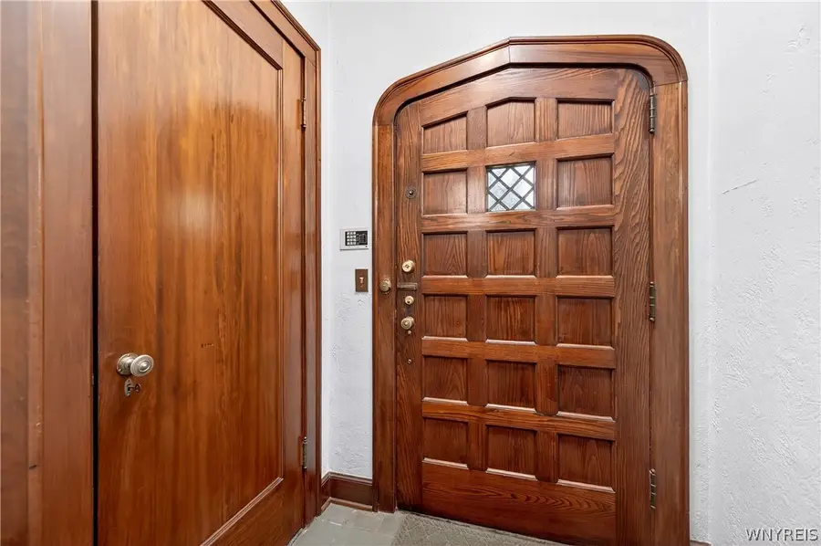 90 Jewett Pkwy, Buffalo, NY 14214 - #2
