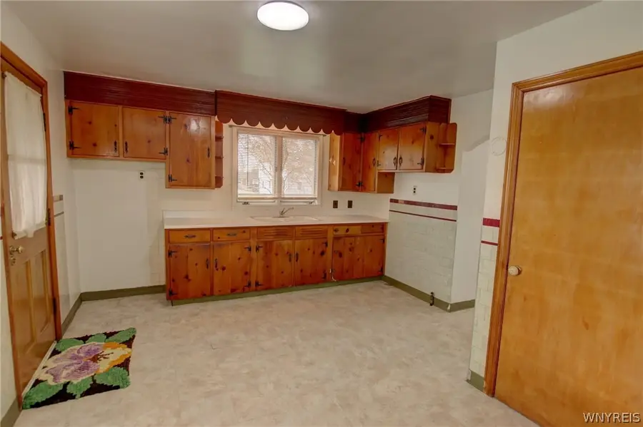 79 Martin Road, Buffalo, NY 14218 - #3