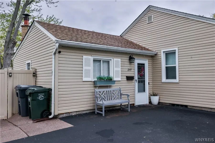 277 Elm Street, Youngstown, NY 14174 - #3