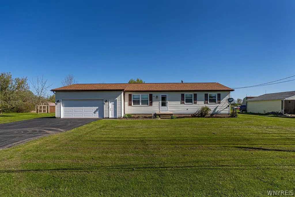 3889 Slusaric Road, North Tonawanda, NY 14120 - #1