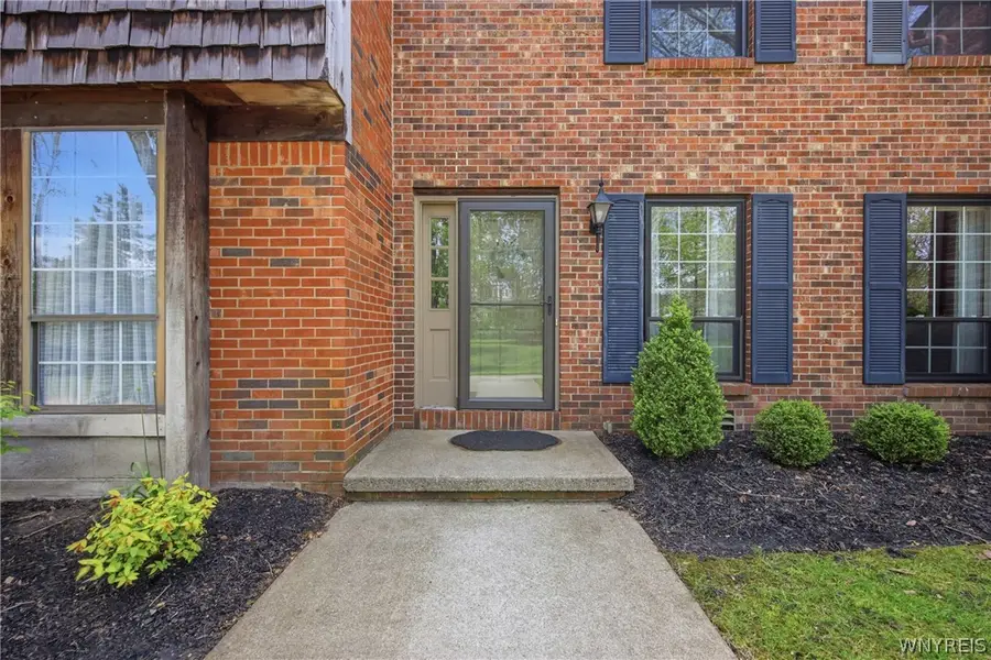 184 Wedgewood Drive, Williamsville, NY 14221 - #2