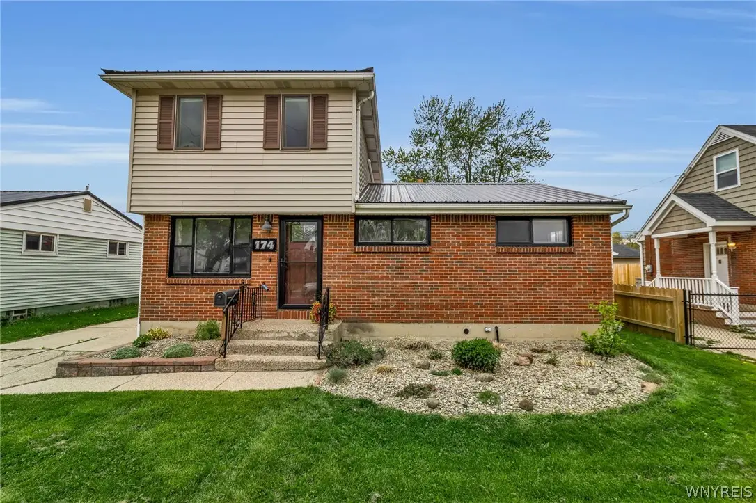 174 Heather Road, Buffalo, NY 14225 - #1