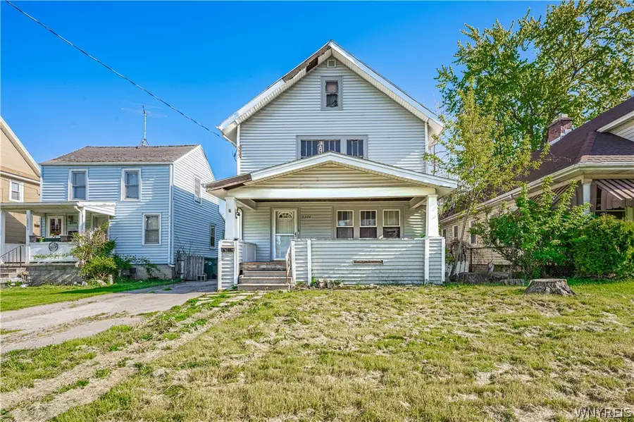 2204 Ontario Avenue, Niagara Falls, NY 14305 - #3