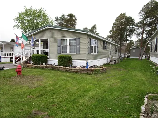 3450 Howard Road #114, Hamburg, NY 14075
