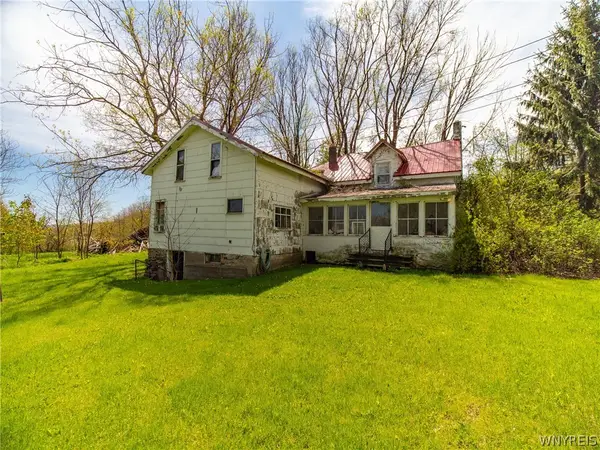 11850 Parker Road, Perrysburg, NY 14129