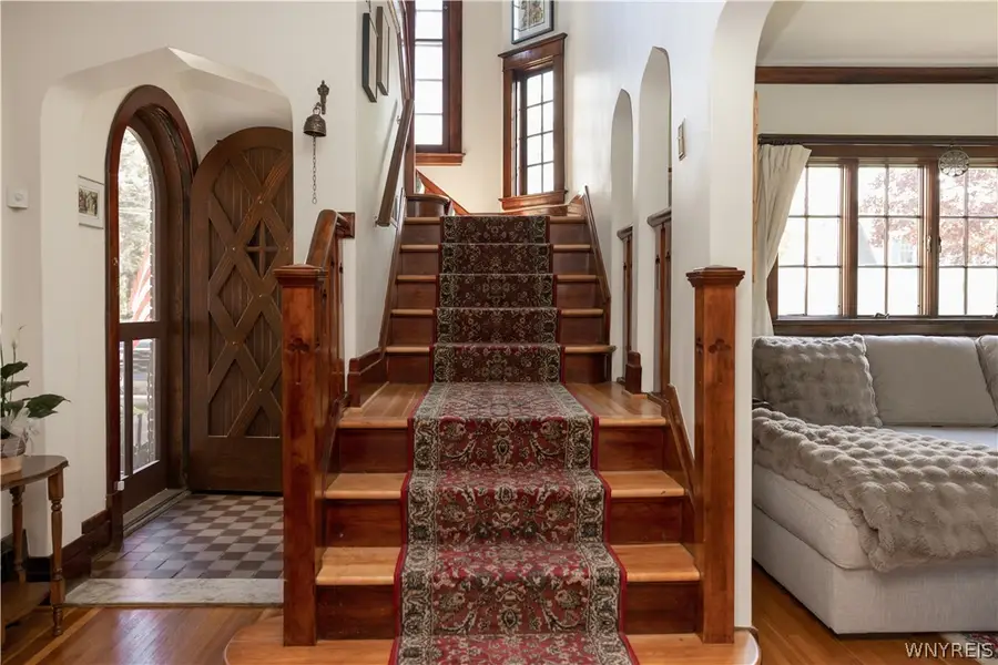 942 Harrison Avenue, Niagara Falls, NY 14305 - #3