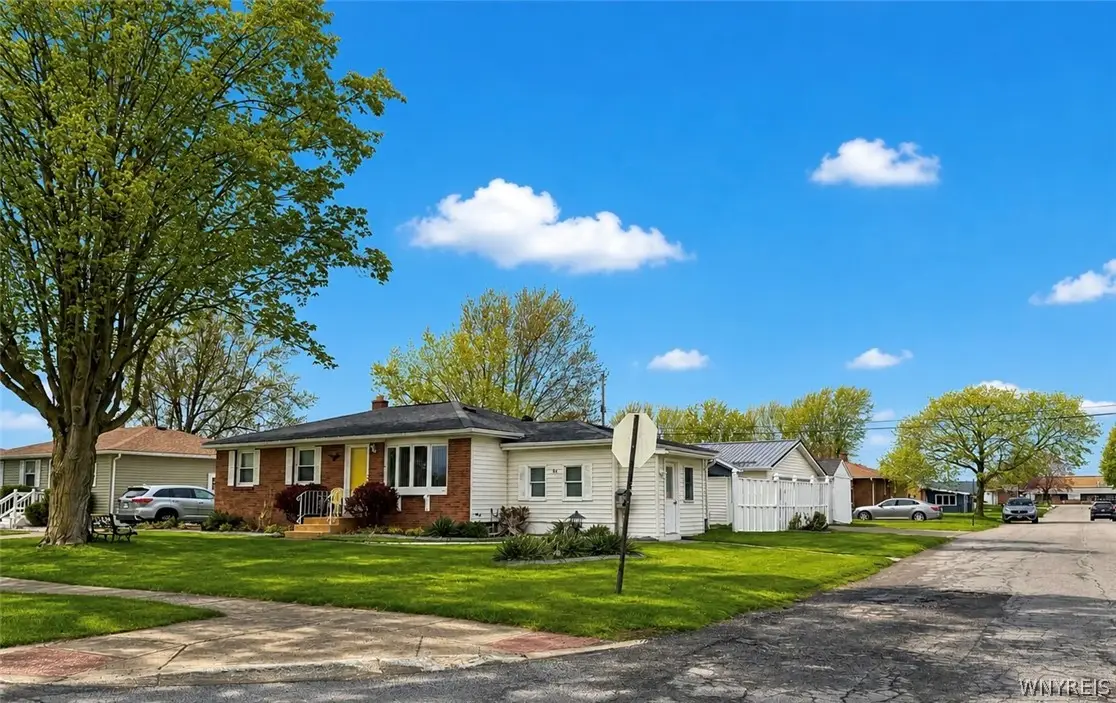 96 Della Drive, Buffalo, NY 14218 - #1