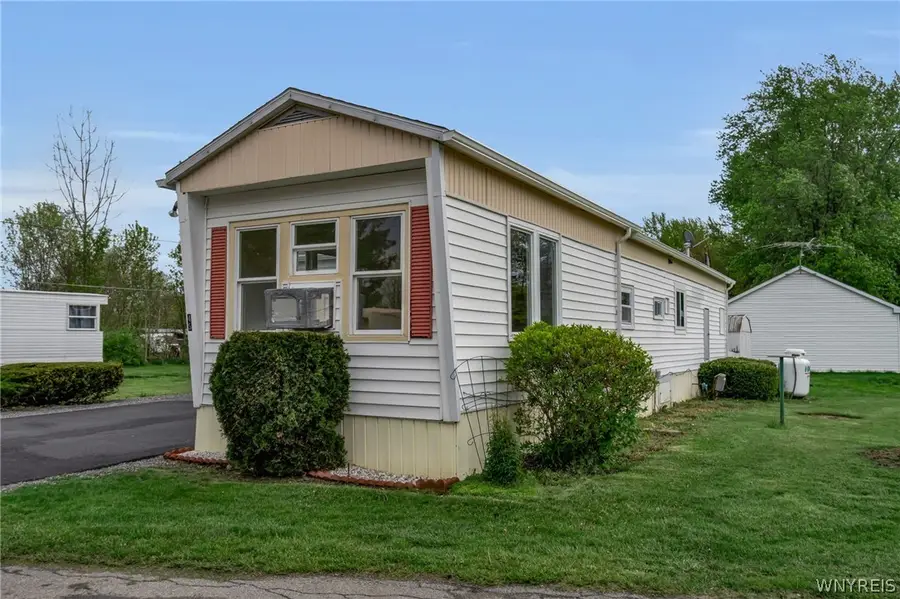 45 Nicole, Ransomville, NY 14131 - #2