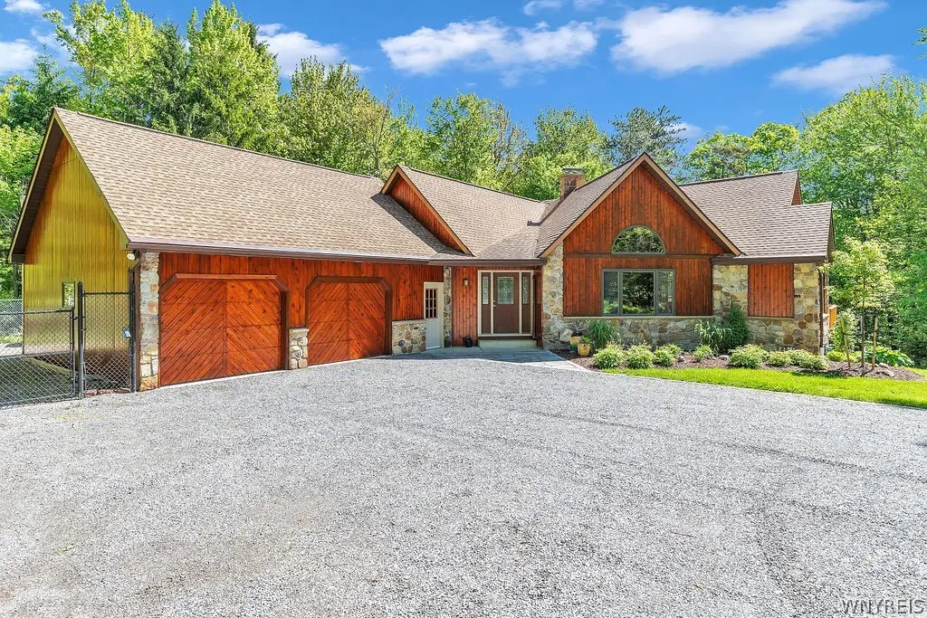 6345 W Tillen Road, Boston, NY 14025 - #1