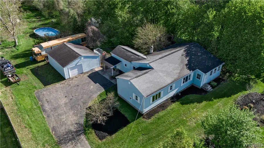 5565 Ridge Road, Lockport, NY 14094 - #3
