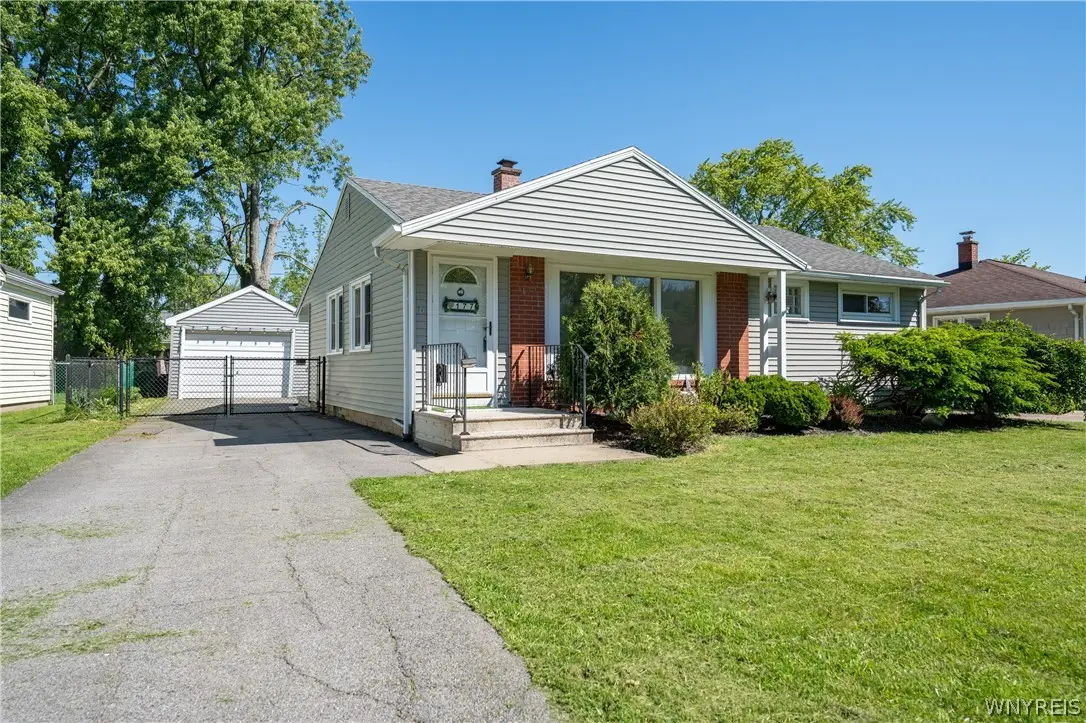 177 Bennington Road, Buffalo, NY 14226 - #1