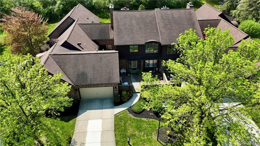 122 Hidden Ridge, Amherst, NY 14221 - #2