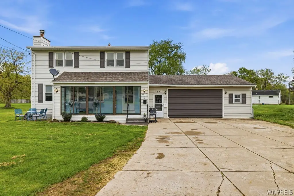 1627 Moll Street, North Tonawanda, NY 14120 - #1