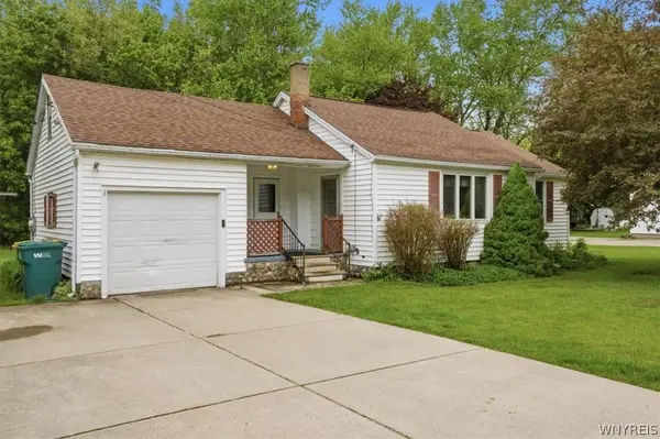 6339 May Drive, Hamburg, NY 14075