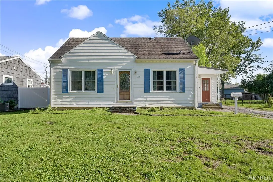 109 Summit Avenue, Buffalo, NY 14224 - #1
