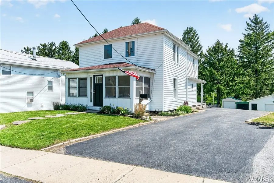 26 Buell Street, Akron, NY 14001 - #3