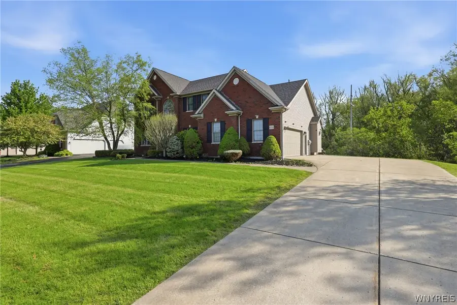 6249 Creekhaven Drive, Clarence, NY 14051 - #3