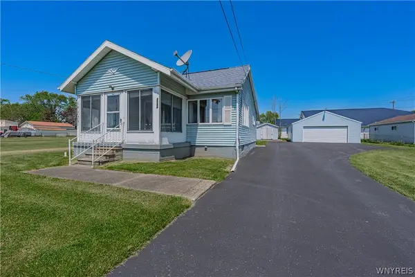 4784 Chester Avenue, Niagara Falls, NY 14305