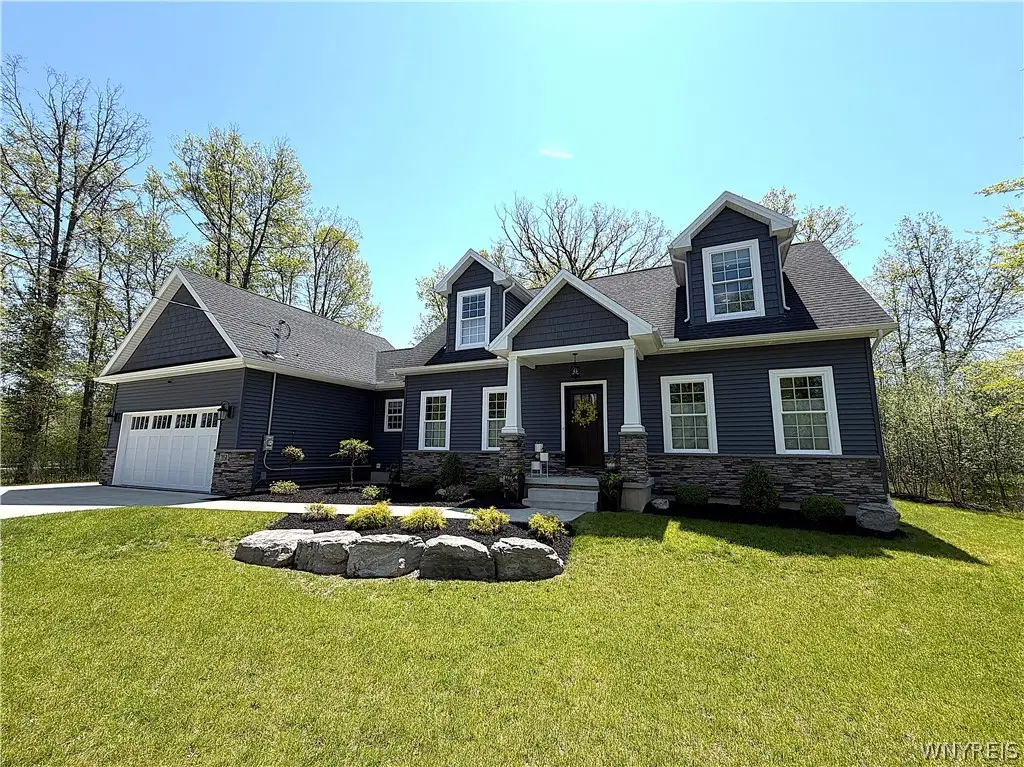 2050 Love Road, Grand Island, NY 14072 - #1