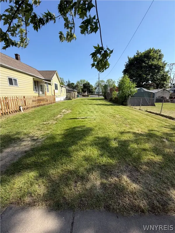 1115 North Avenue, Niagara Falls, NY 14305