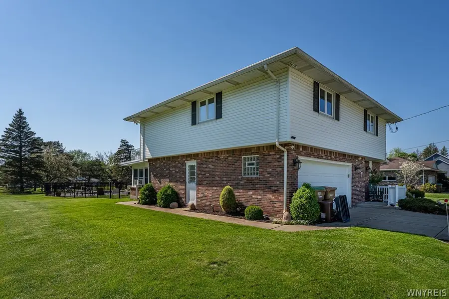 182 Messer Avenue, Depew, NY 14043 - #3