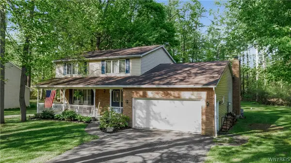 141 Tiffany Lane, Lancaster, NY 14086