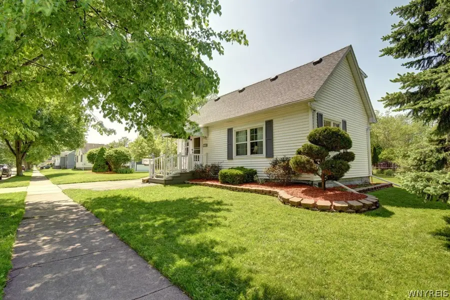 200 Thorndale Avenue, West Seneca, NY 14224 - #2