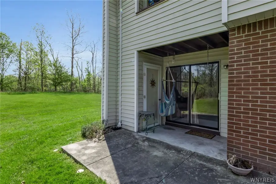 43 Bee Hunter Court #A, East Amherst, NY 14051 - #2