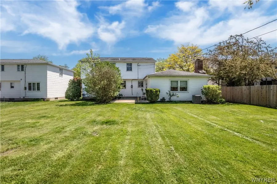 74 Heritage Road W, Williamsville, NY 14221 - #3
