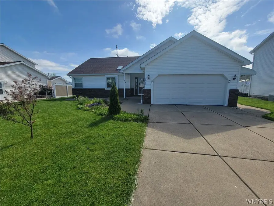 6945 Walmore Road, Niagara Falls, NY 14304 - #2
