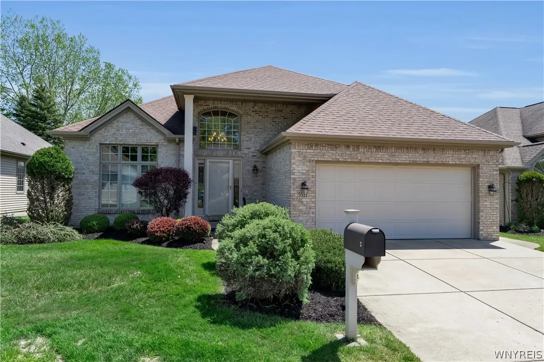5527 Hemdale Drive, Williamsville, NY 14221 - #1