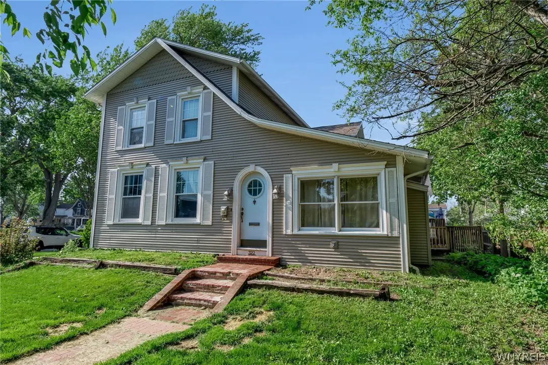322 Pearl Street, Medina, NY 14103 - #1