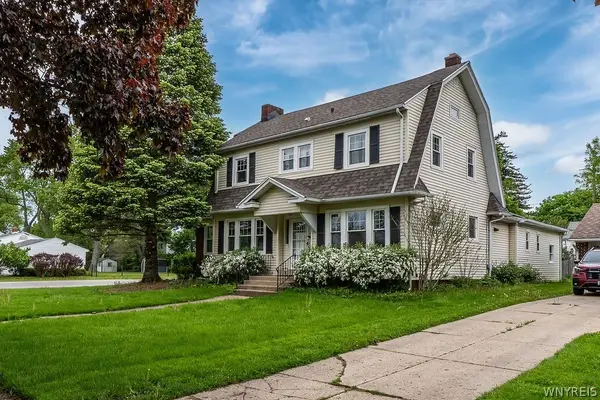 464 Roycroft Boulevard, Buffalo, NY 14225