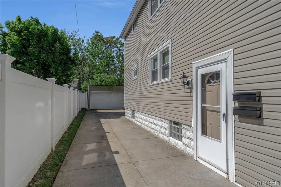 655 Lisbon Avenue, Buffalo, NY 14215 - #2