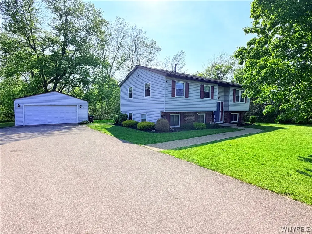 3930 Taylor Road, Orchard Park, NY 14127 - #1