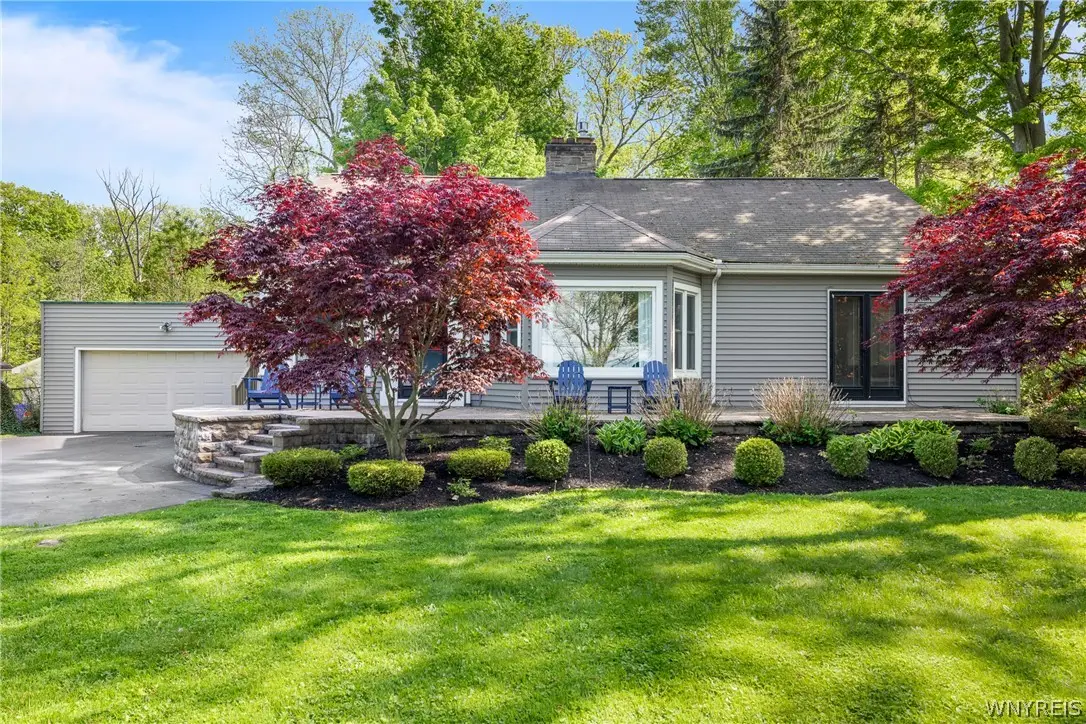 5427 Old Lake Shore Road, Lake View, NY 14085 - #1