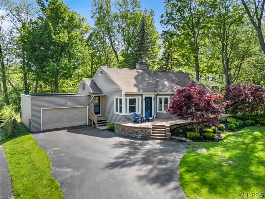 5427 Old Lake Shore Road, Lake View, NY 14085 - #3