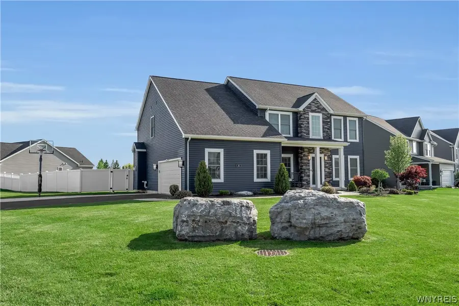 45 Deepwood Place, Lancaster, NY 14086 - #3
