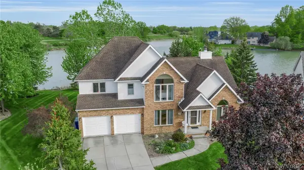 45 Red Maple Court, Buffalo, NY 14228