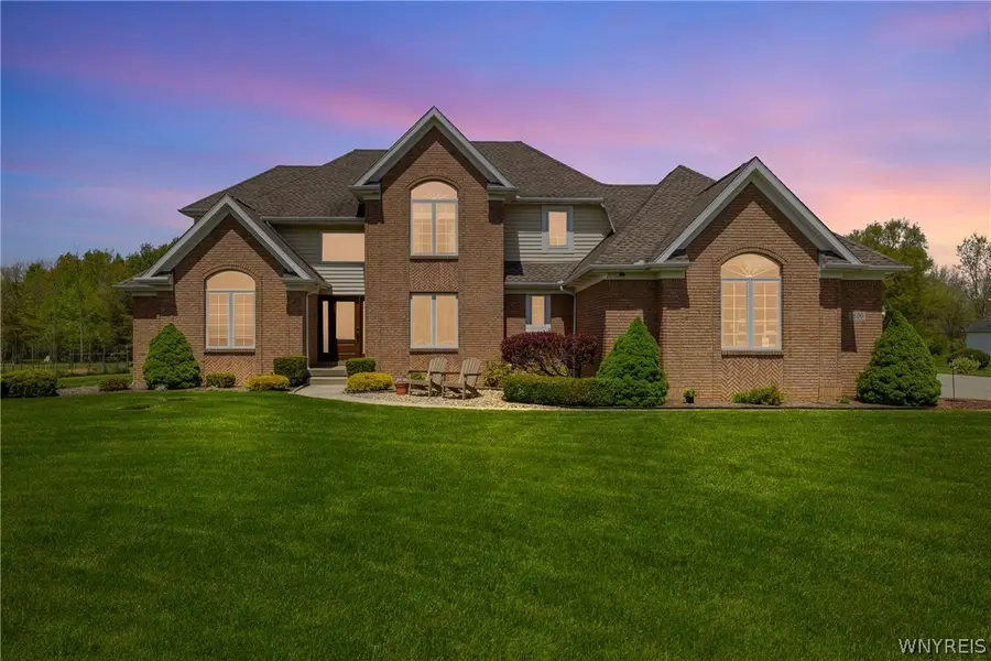 5600 William Street, Lancaster, NY 14086 - #2
