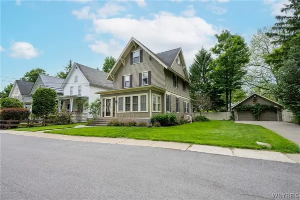 45 Savage Place, Aurora, NY 14052