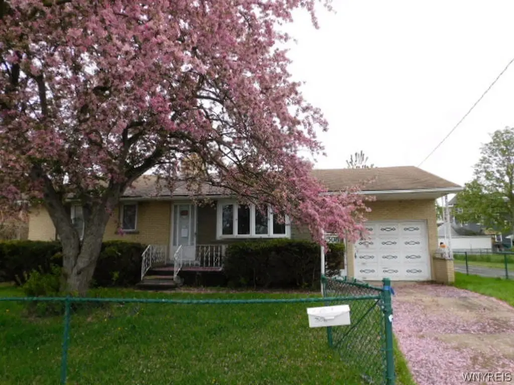 306 24th Street, Niagara Falls, NY 14303 - #1