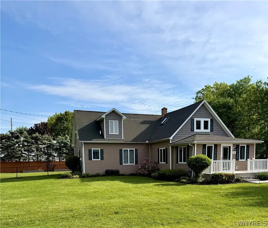 21 Middlesex Road, Orchard Park, NY 14127 - #2