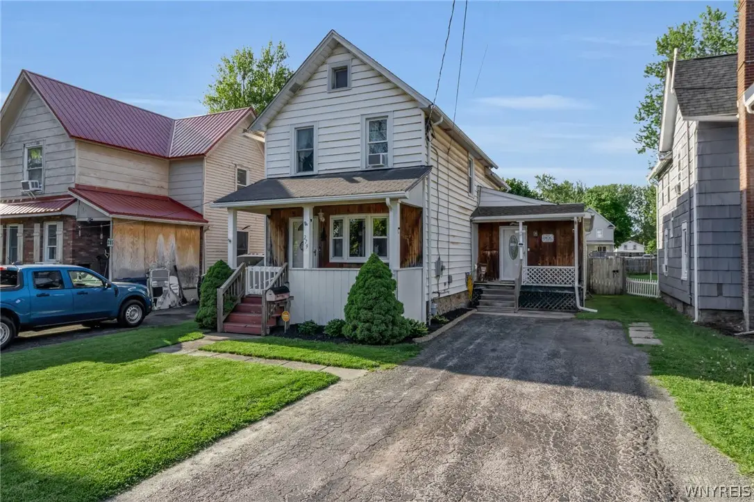 279 W Ontario Street, Lockport, NY 14094 - #1