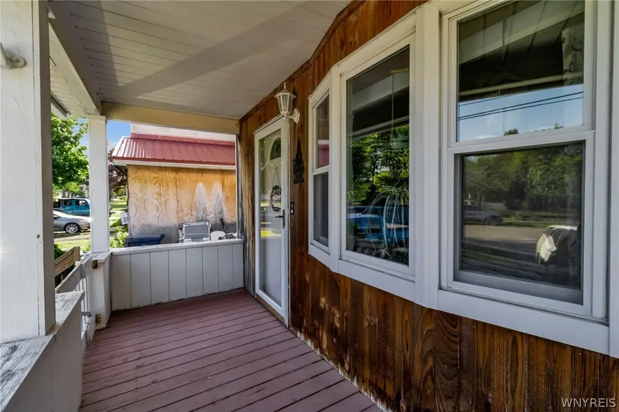 279 W Ontario Street, Lockport, NY 14094 - #2