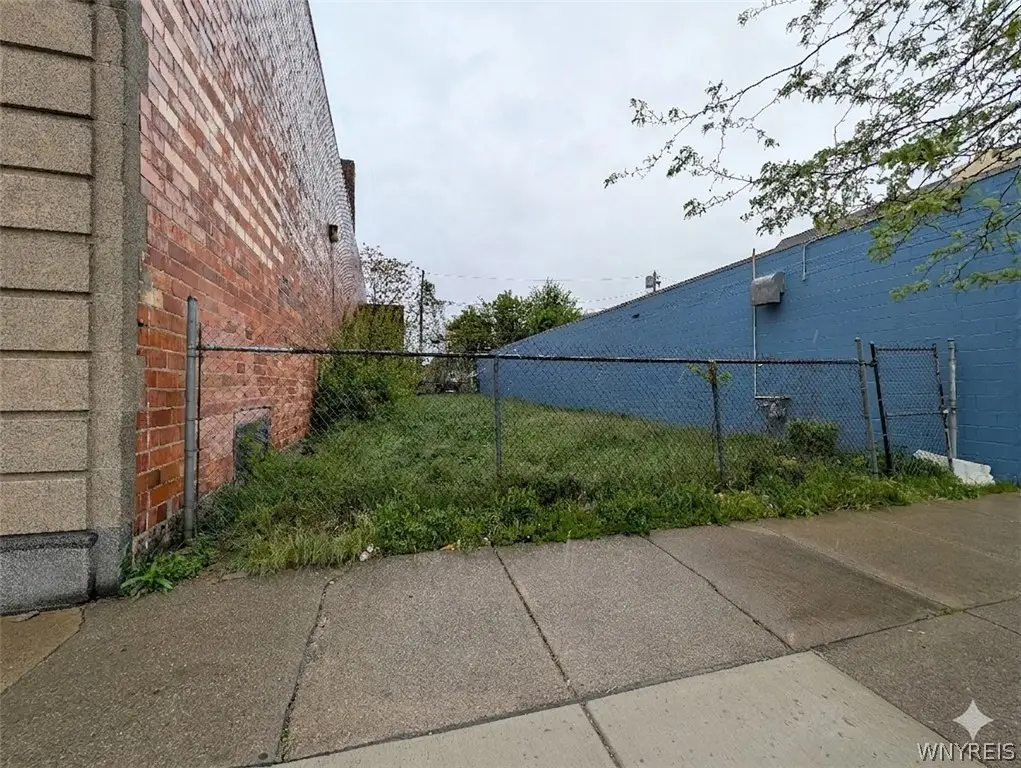 310 W Ferry Street #N, Buffalo, NY 14213 - #1